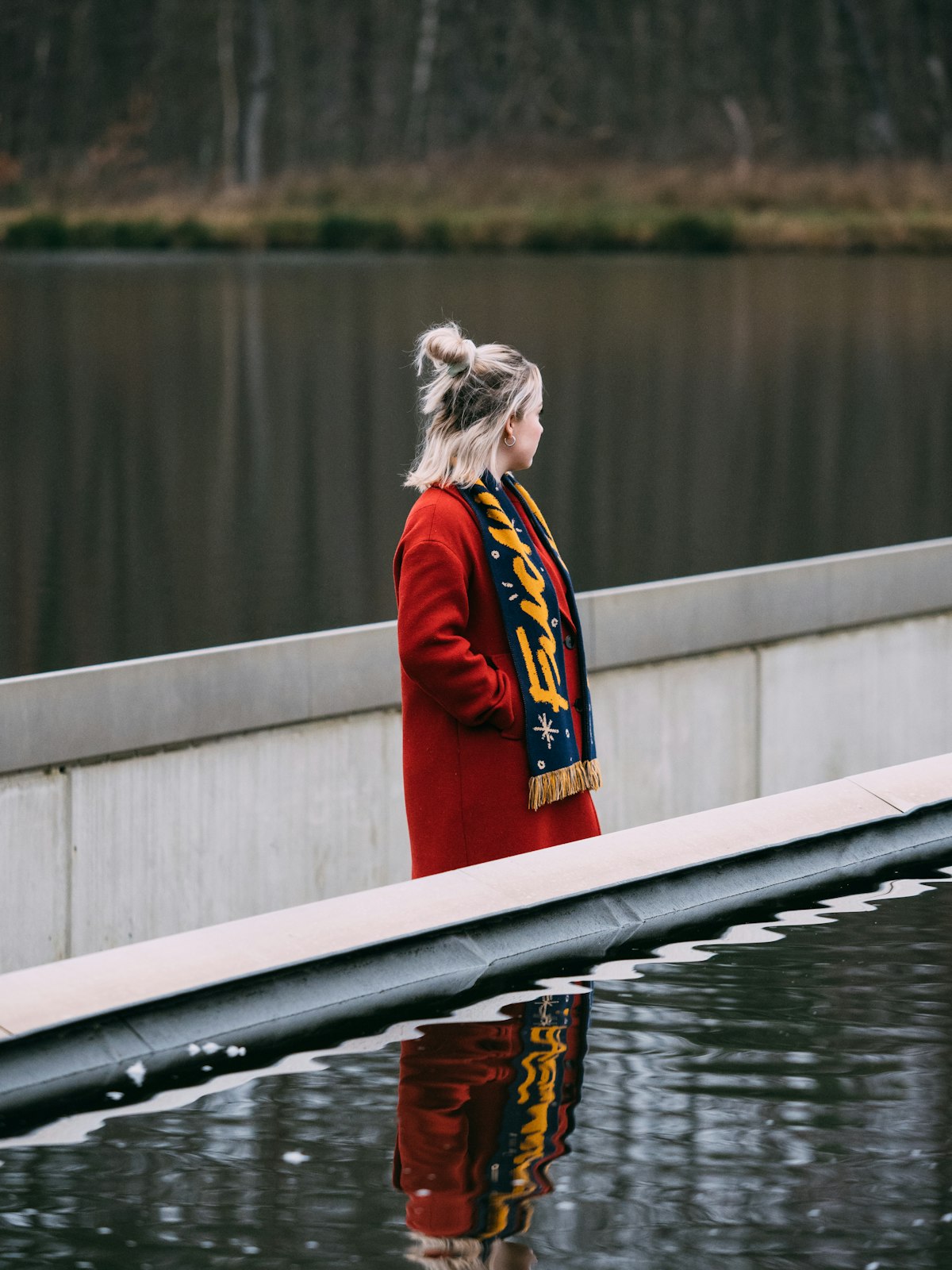 Women's cropped puffer jacket